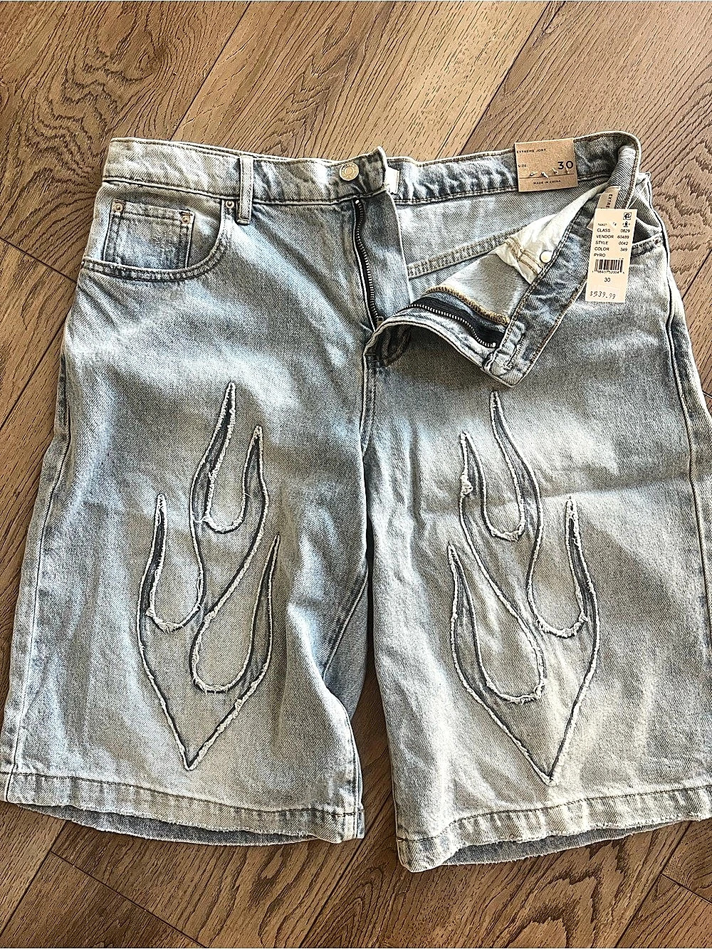 PacSun Light Indigo Flame Extreme Denim Jorts Blue Waist 30